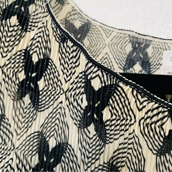 Nwot Max Studio Specialty Products midi woman’s dress size S feminine elegance - Picture 9 of 13